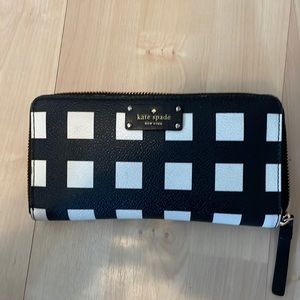Kate spade wallet